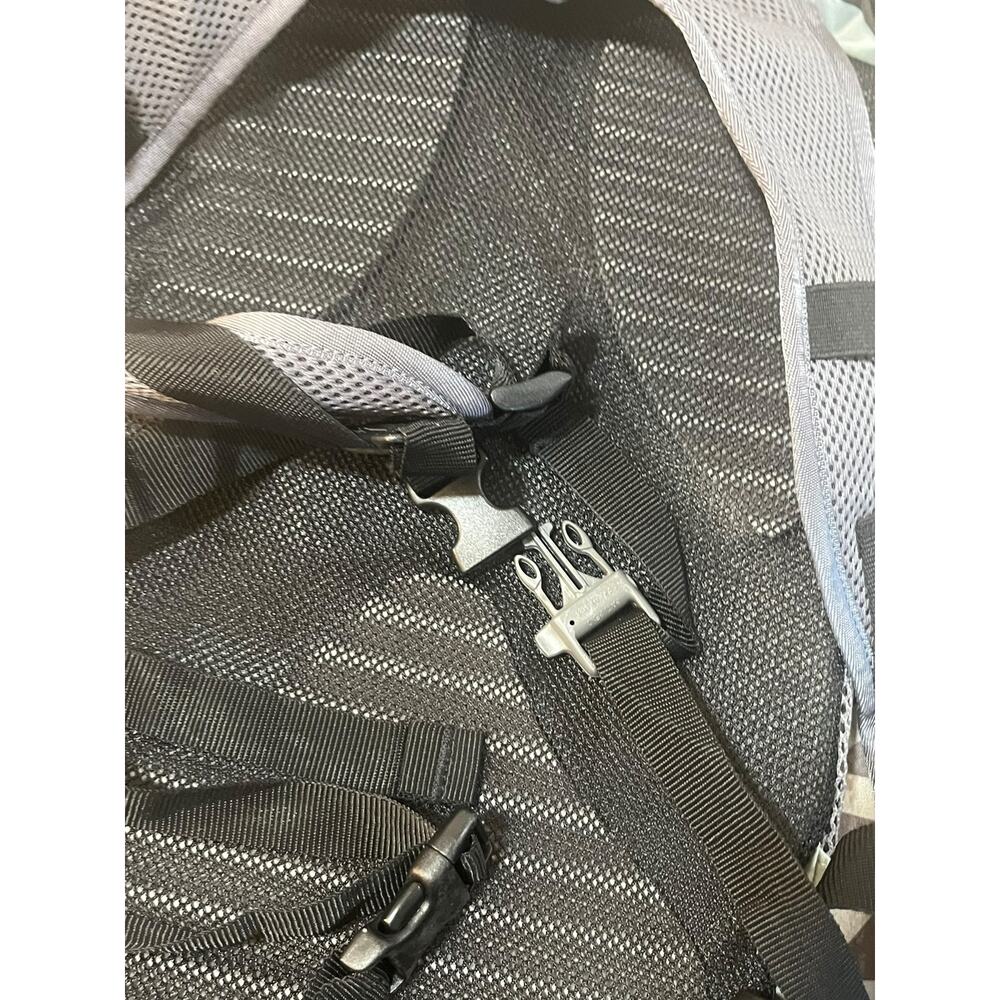 🦅 Osprey Daylite Backpack - Blue/Black - Picture 8 of 10
